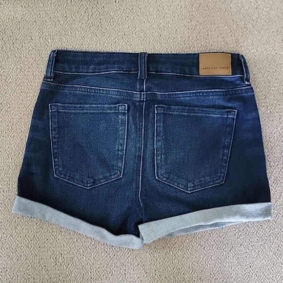 American Eagle Dream Midi Dark Wash Button Fly Jean Shorts - 2 - Picture 3 of 12